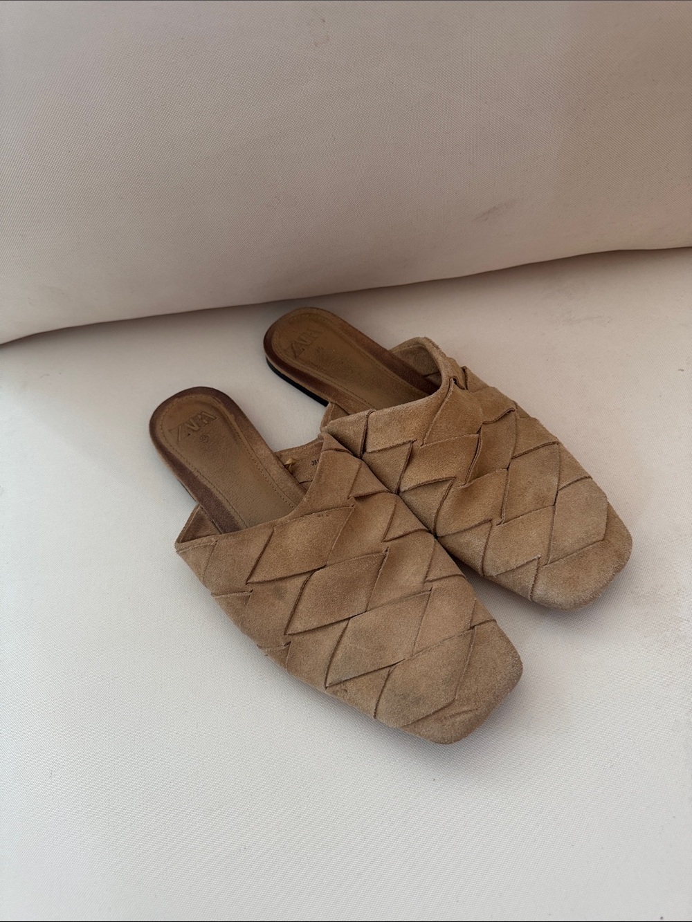 Zara Woven Genuine Suede Slip-On Mules in Tan